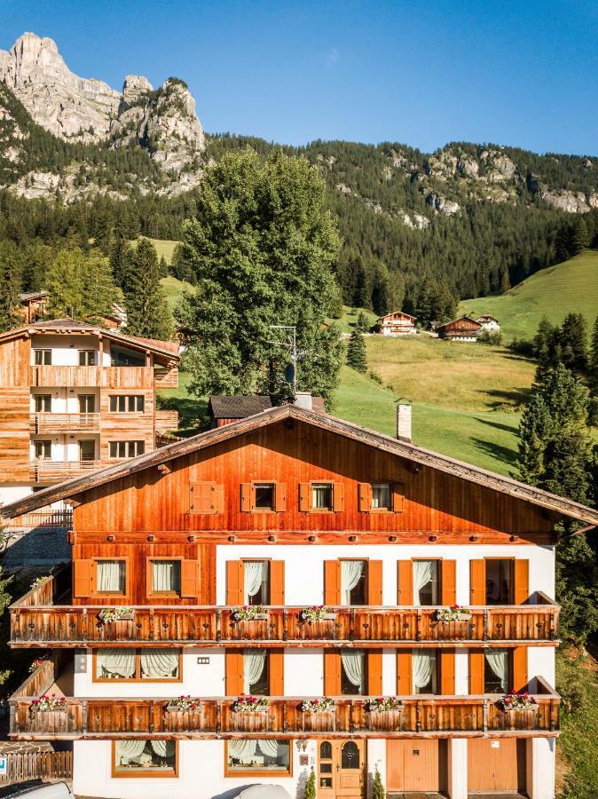 Hotel Casa Nives La Villa  Exteriér fotografie